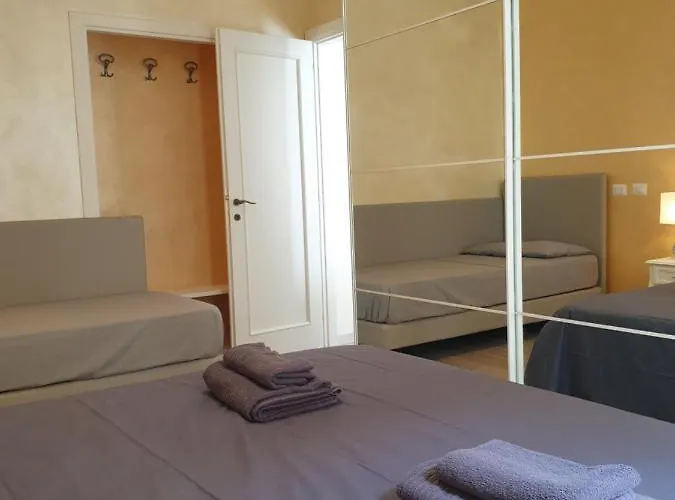 Lombardo 3* רומא